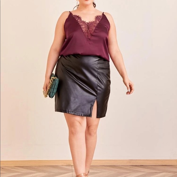Plus size Burgundy Cami Perfect with a Sweater - Picture 4 of 5